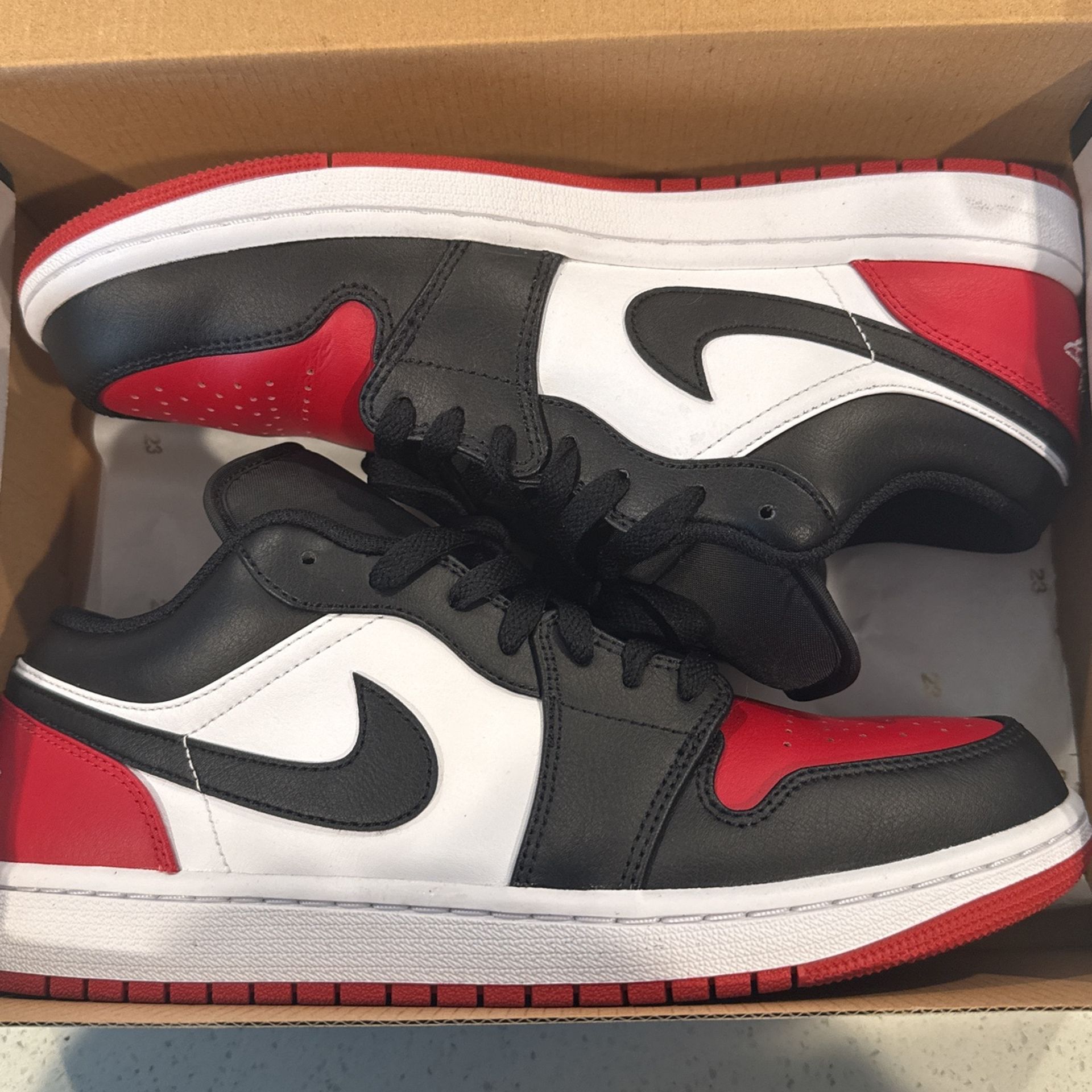 Air Jordan 1 Low