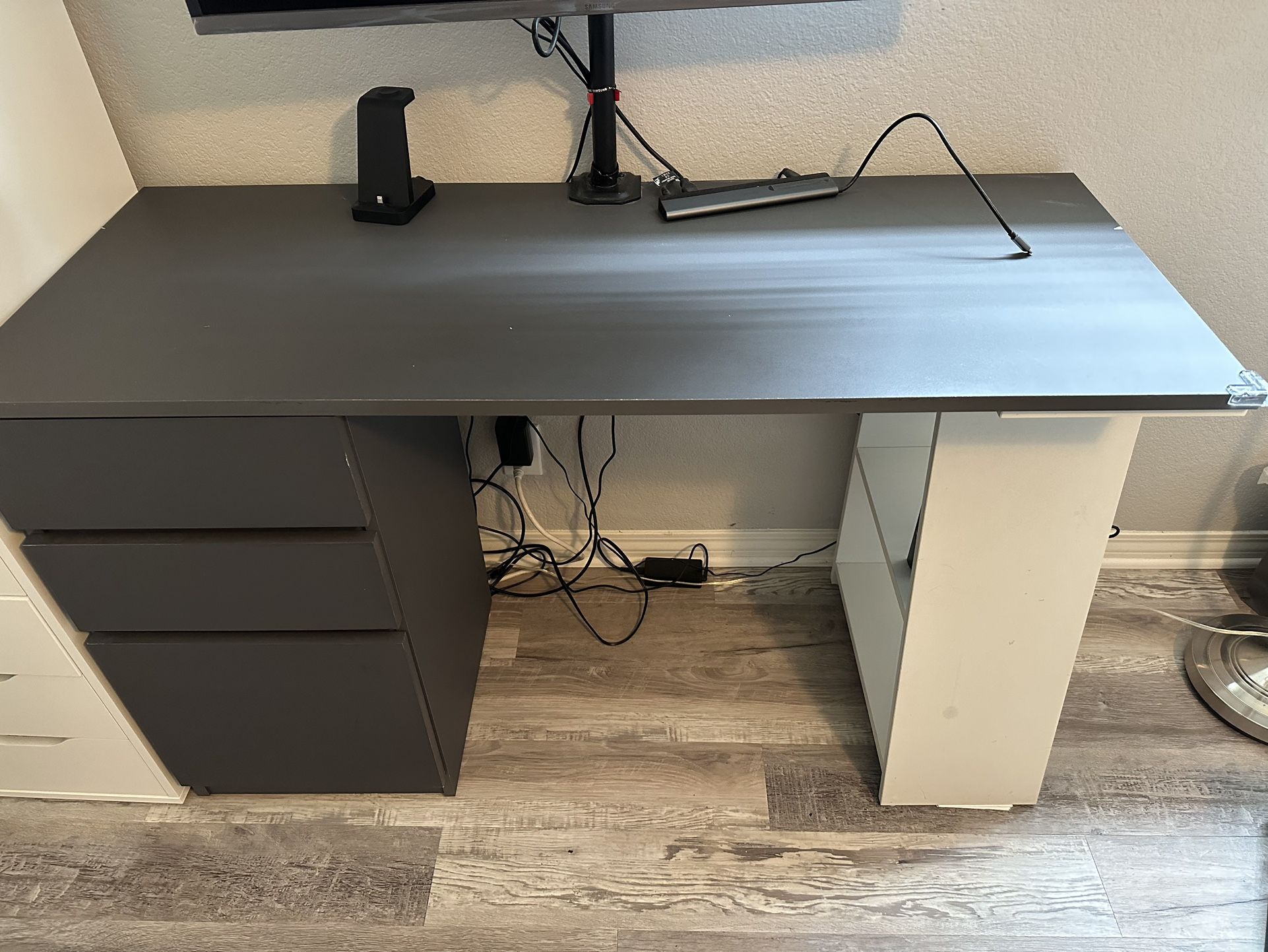 Como Modern Writing Desk