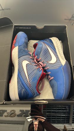 Kobe IV Protro Shoes
