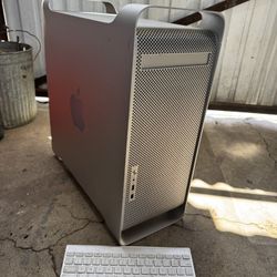 Apple Power Mac G5 Computer