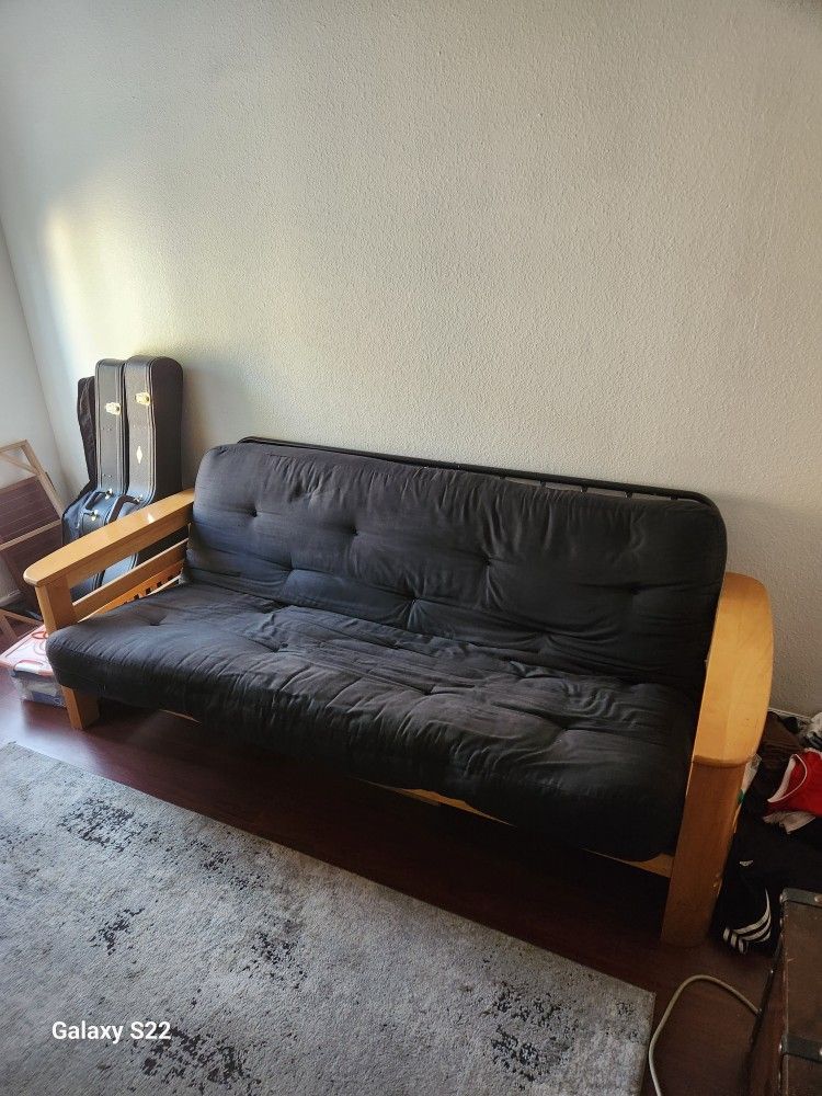 Sofa π Bed