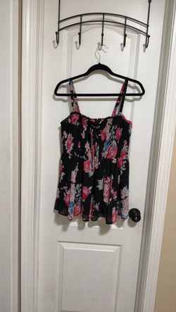 Black Floral Smocked Cami Top Size 1