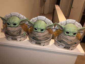 Baby yoda lot sale (3)