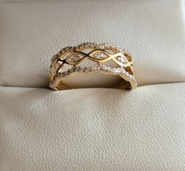 14 K GOLD  RING