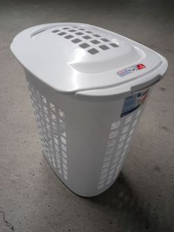 Sterilite LiftTop 81 -Liter White Plastic Laundry hamper