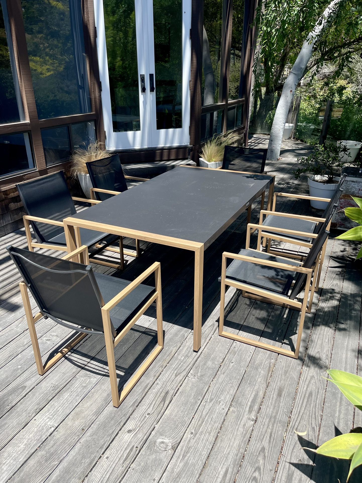 Outdoor Patio Furniture - Dining Table Set With 6 Chairs