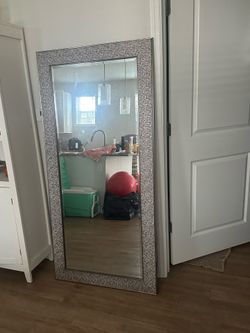 Luxury mirror