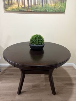 Dinning table