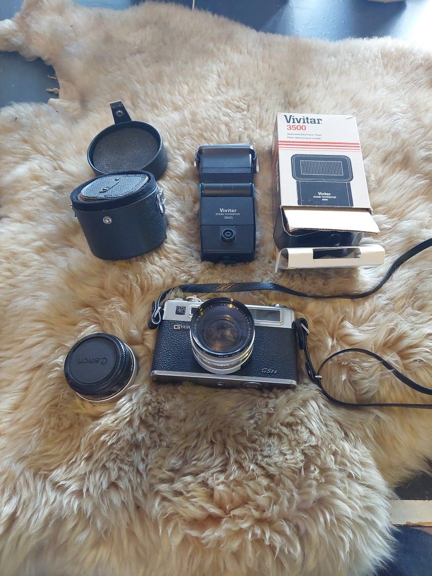 Yashica Gsn Elcetro 35 Camera