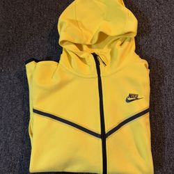 Yellow Full Zip Nike Tech Fleece 