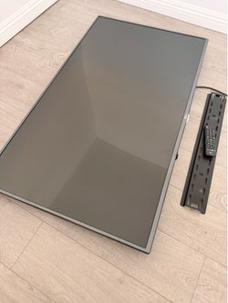 55” LG TV + mount