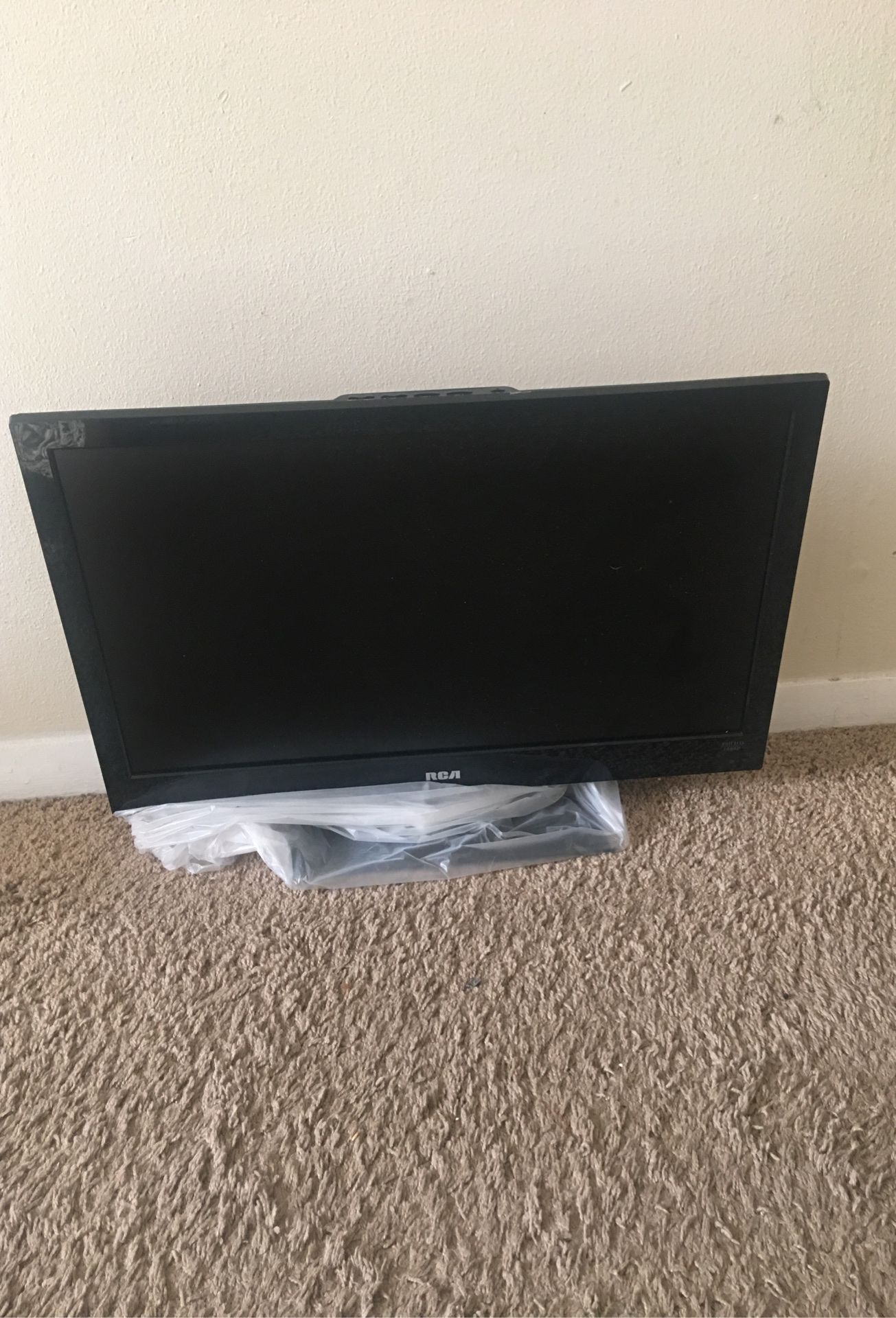 32 inch RCA TV