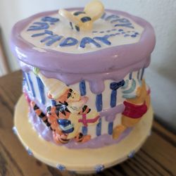 2000 Disney's Winnie The Pooh Birthday Cake Cookie Jar