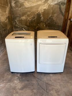 LG Washer and Dryer Set