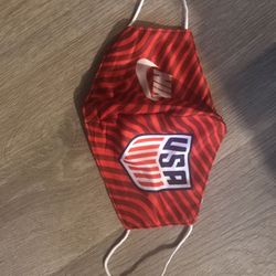 Brand new 3 Layers USA red washable mask