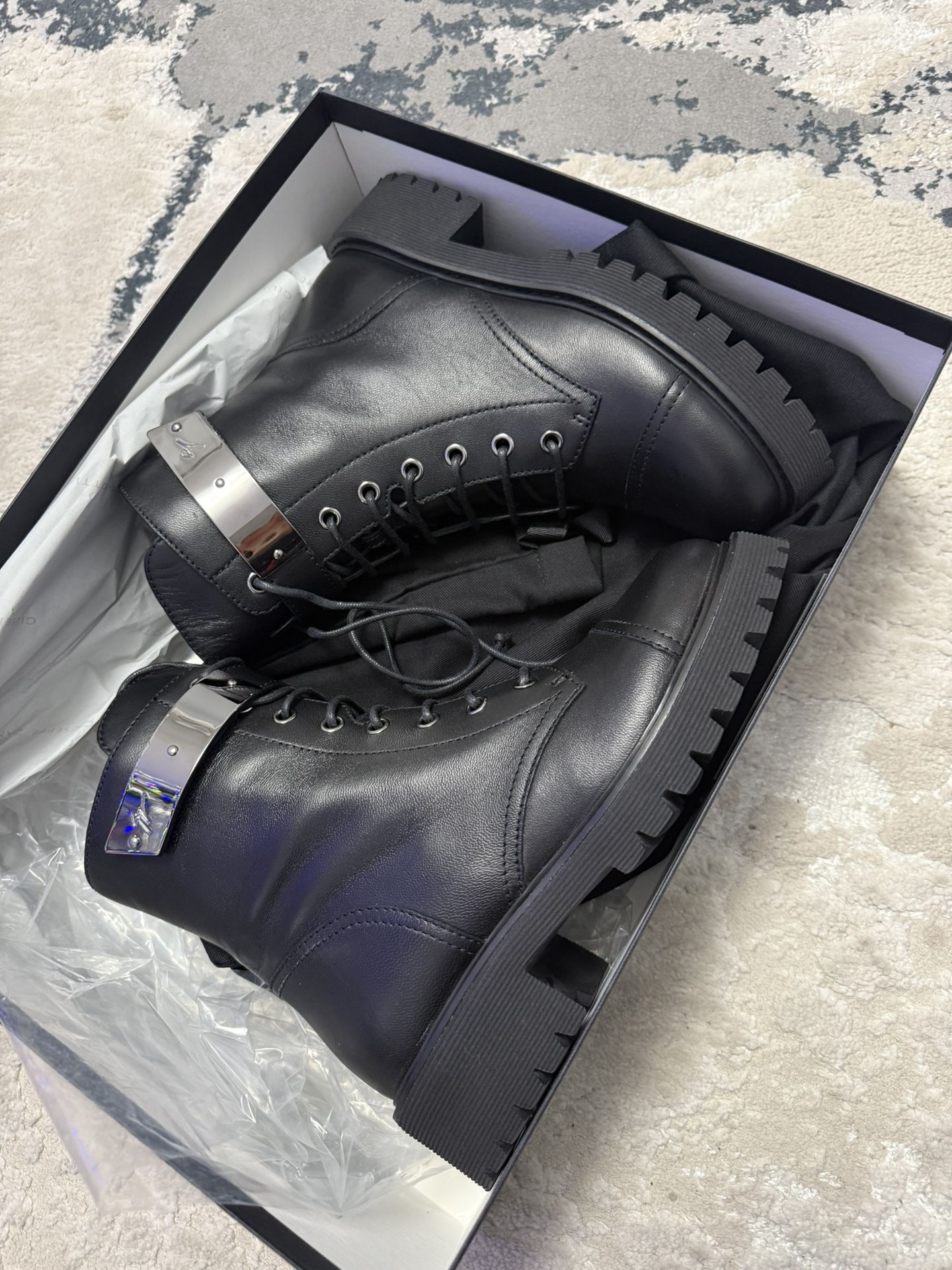 Leather Boots Giuseppe Zanotti 35.5