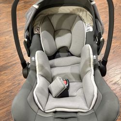 Nuna Car seat