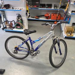 Schwinn Ridge AL 26" Ladies Bike (#25888)
