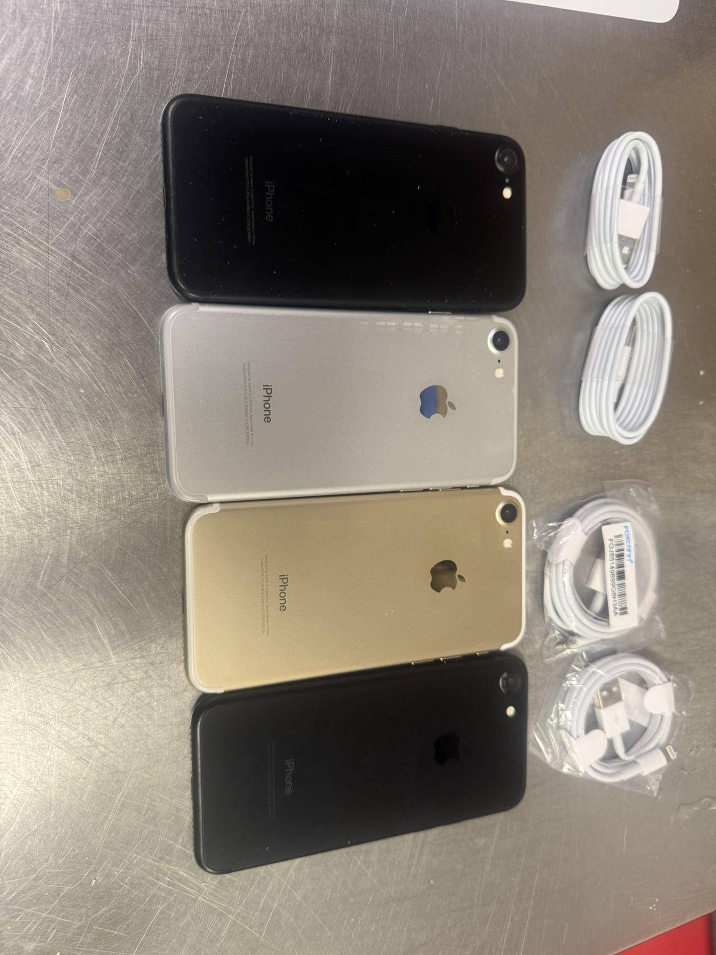 iPhone 7 32gb Factory Unlocked