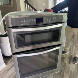 Whirpool Microwave Oven