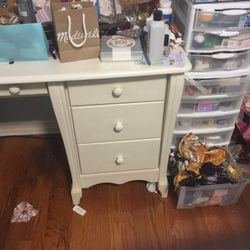 3 Piece Solid Wood Kids  Bedroom Furniture