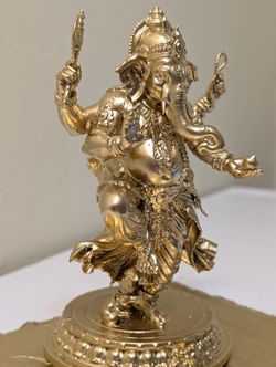 Dancing Ganesha — Fine Art Gold Statue