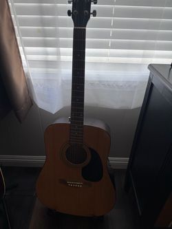 ACOUSTIC GUITARS FOR SALE