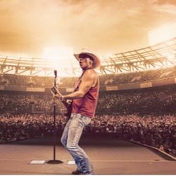 Kenny Chesney With Megan Moroney