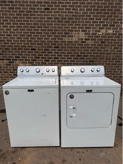 Maytag Washer/Dryer Set with WARRANTY