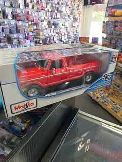 Maisto 1:20 Scale Ford Pickup Truck Die-Cast