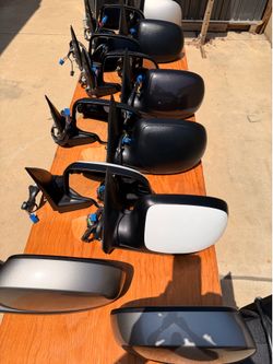 POWER MIRRORS FOR 2003 TO 2007 GMs, TAHOE, SILVERADO, ESCALADE,YUKON, SIERRA