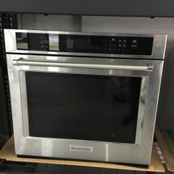 Kitchenaid Double Wall Ovens Wall Oven in Stainless steel with SatinGlide Roll-Out Extension Rack (both ovens) and EasyConvect Conversion System