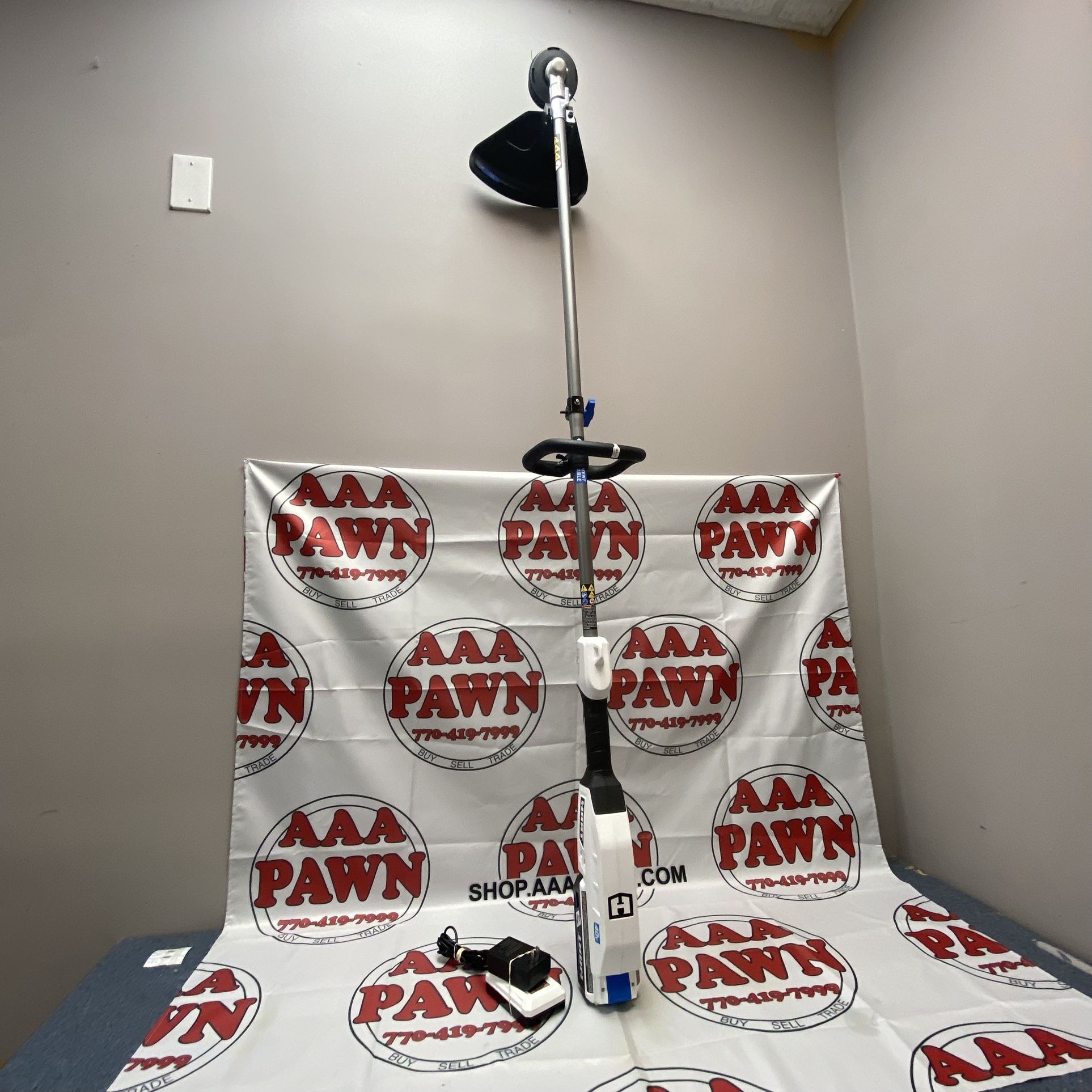 Hart 40v Cordless Brushless 15-inch String Trimmer w/ 4ah 40v Battery & Charger 11056897