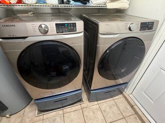 Samsung Electric Washer & Dryer