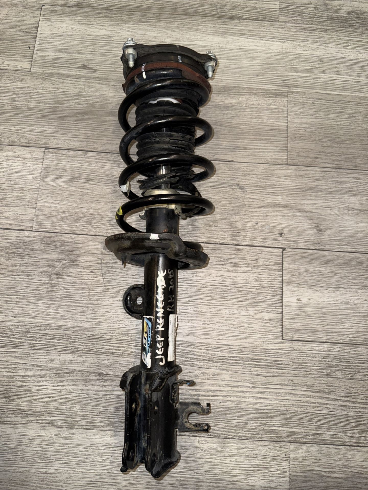 JEEP RENEGADE FRONT RIGHT SIDE SHOCK STRUT ABSORBER & COIL SPRING OEM 2015-2023