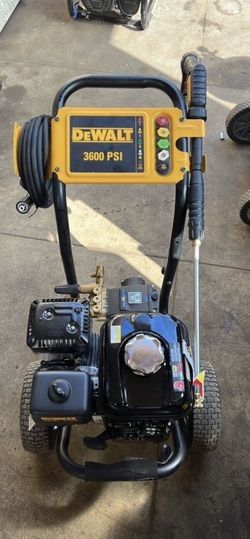 DEWALT PRESSURE WASHER 3600 PSI, 2.5 GPM ⭐MUST GO ASAP⭐