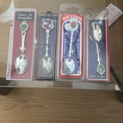 Silver-plated souvenir collector's spoons