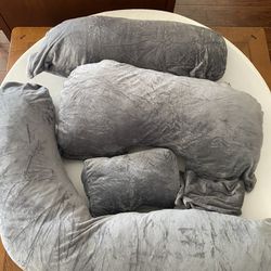 Pregnancy Pillow That Can Be Detached By Pieces 
