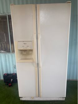Whirlpool Refrigerator
