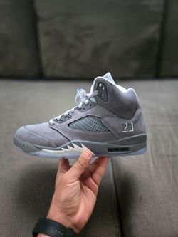 Jordan 5 Wolf Grey (2026)