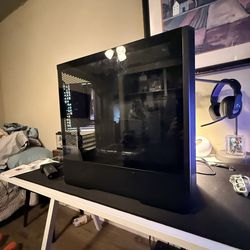 Lian Li 207 Digital ATX Case + Seasonic 850W Gold PSU