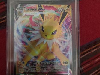 3 Graded Pokémon Cards CGC 9–9.5 – Houndoom, Jolteon VMAX & Bastiodon