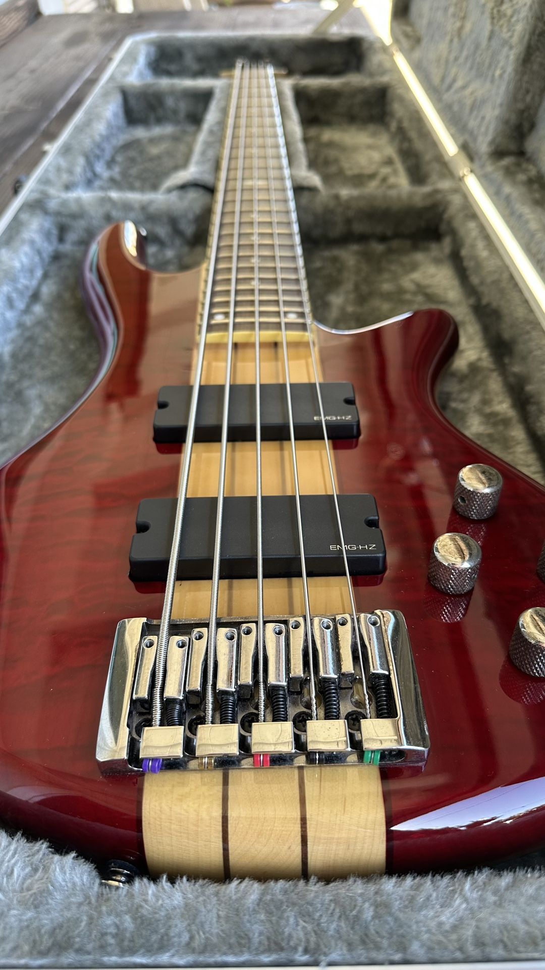 Schecter Stiletto Elite 5 Bass Guitar