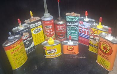 Vintage 3 oz.  gas/oil tins/cans
