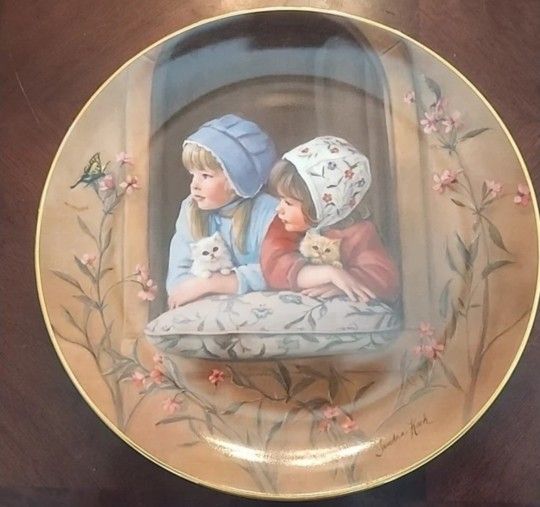 Sunday Best" By Sandra Kuck 9 1/4 Inch plate!!