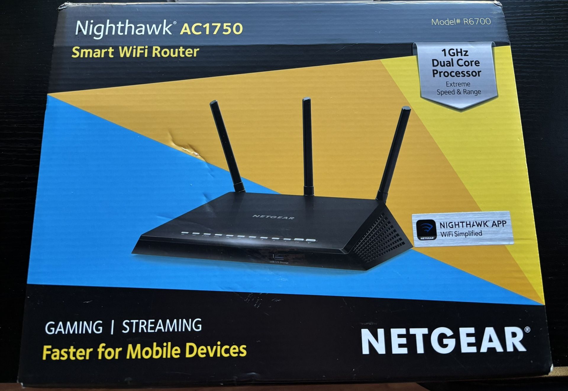Nighthawk AC1750 Smart WiFi Router + Arris Cable Modem Bundle