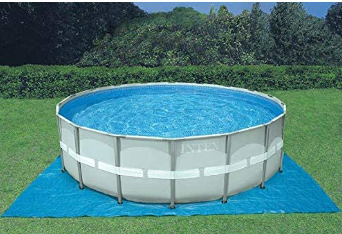 Swimming pool 22ft x52