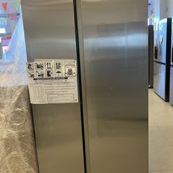 $799 New Samsung Refrigerator 