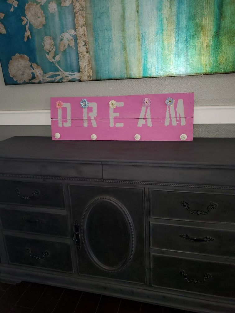 Dream jewelry hanger