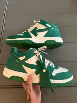 Off white dunks (size 42/9 men’s) 120$